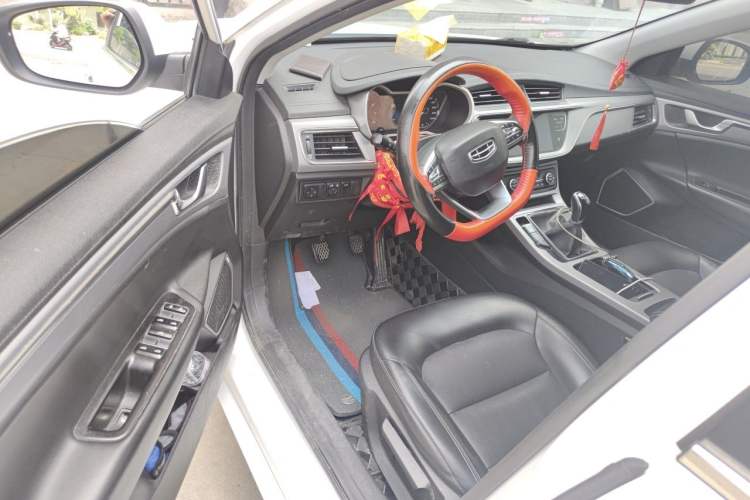 Used Geely Auto Emgrand GL 2020 1.4T Manual Luxury Model Driver Seat