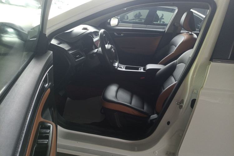 Used Geely Auto Emgrand GL 2020 1.4T CVT Luxury Model Driver Seat