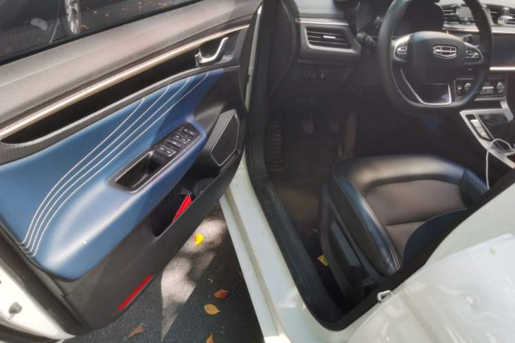 Used Geely Auto Emgrand GL 2020 1.4T Manual Luxury Model Driver Seat
