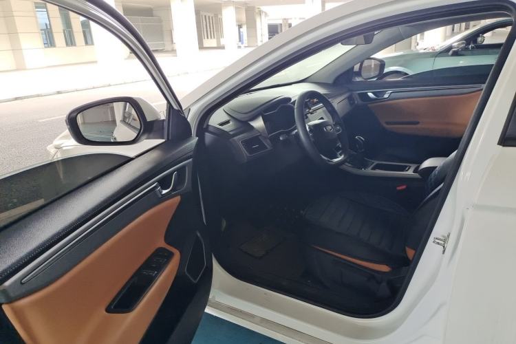 Used Geely Auto Emgrand GL 2020 1.4T Manual Asian Games Edition Driver Seat