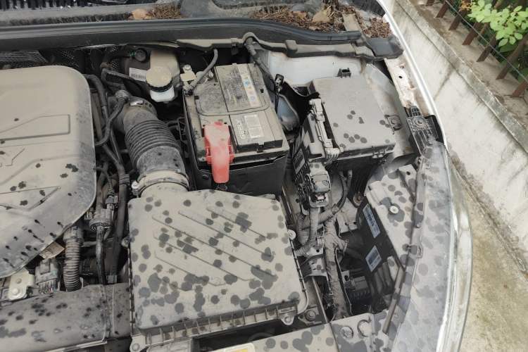Used Geely Auto Emgrand GL 2020 1.4T CVT Luxury Model Engine Bay Left