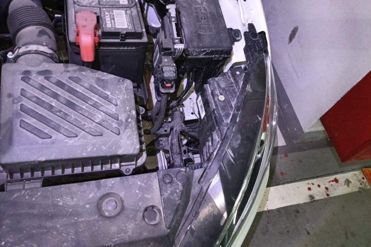 Used Geely Auto Emgrand GL 2020 1.4T CVT Luxury Model Engine Bay Left