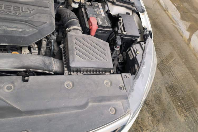 Used Geely Auto Emgrand GL 2020 1.4T CVT Luxury Model Engine Bay Left