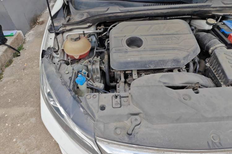 Used Geely Auto Emgrand GL 2020 1.4T CVT Luxury Model Engine Bay Right