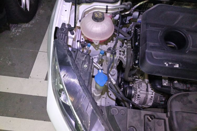 Used Geely Auto Emgrand GL 2020 1.4T CVT Luxury Model Engine Bay Right