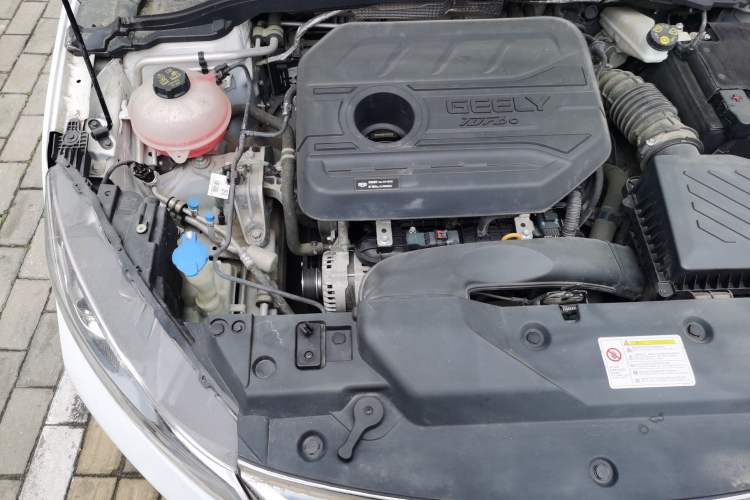 Used Geely Auto Emgrand GL 2020 1.4T CVT Luxury Edition Engine Bay Right