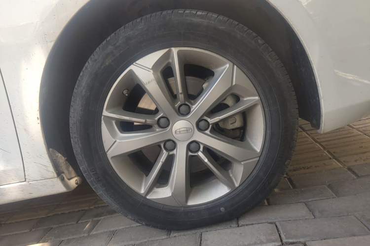 Used Geely Auto Emgrand GL 2020 1.4T Manual Asian Games Edition Exterior 1