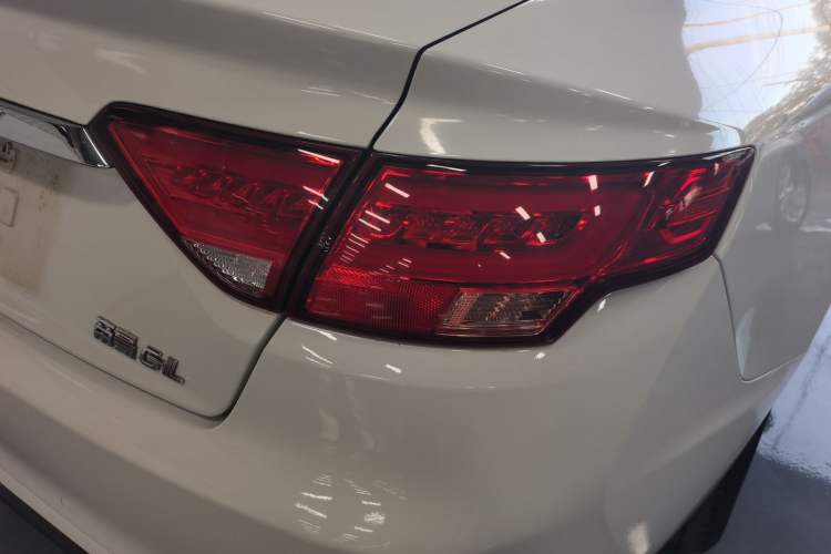 Used Geely Auto Emgrand GL 2020 1.4T CVT Asian Games Edition Exterior 6