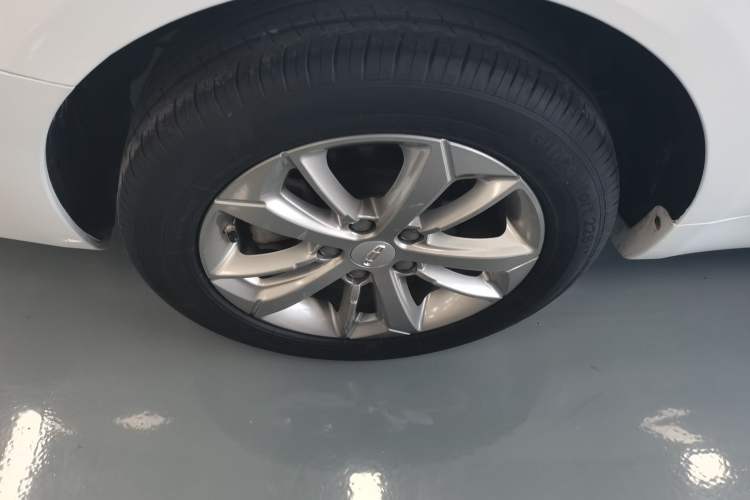 Used Geely Auto Emgrand GL 2020 1.4T CVT Asian Games Edition Exterior 8