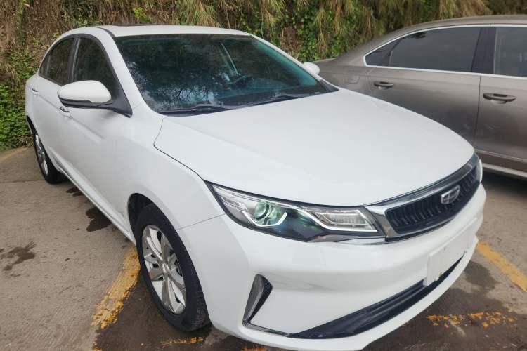 Used Geely Auto Emgrand GL 2020 1.4T CVT Luxury Model Front Right 45 Deg
