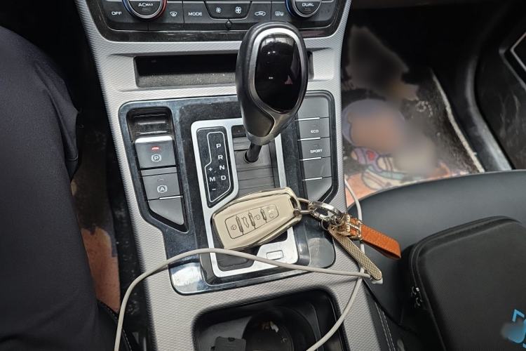 Used Geely Auto Emgrand GL 2020 1.4T CVT Asian Games Edition Gear Lever