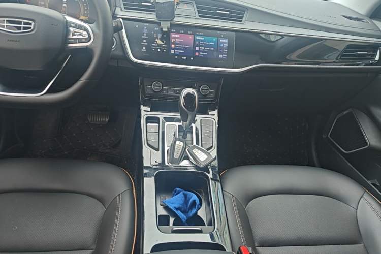 Used Geely Auto Emgrand GL 2020 1.4T CVT Luxury Model Gear Lever