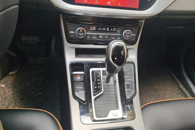 Used Geely Auto Emgrand GL 2020 1.4T CVT Asian Games Edition Gear Lever