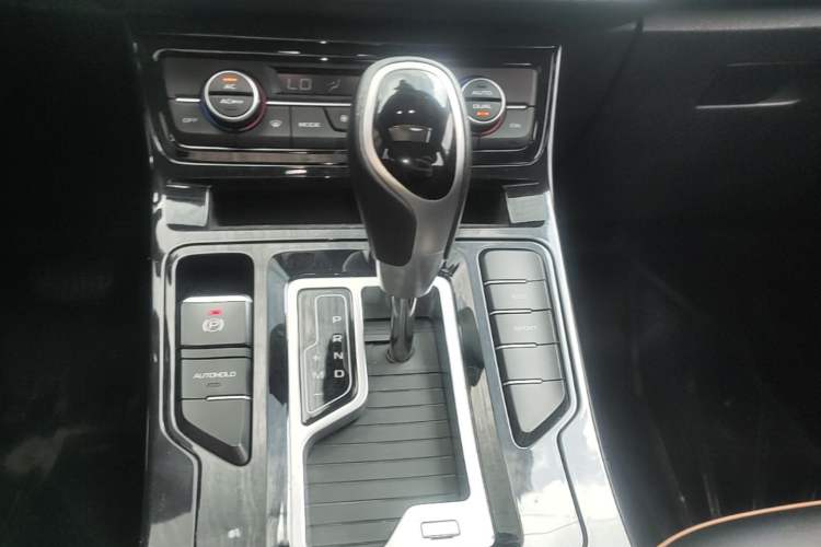 Used Geely Auto Emgrand GL 2020 1.4T CVT Luxury Model Gear Lever