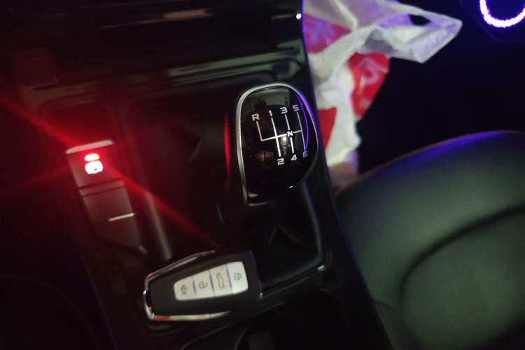 Used Geely Auto Emgrand GL 2020 1.4T Manual Luxury Model Gear Lever
