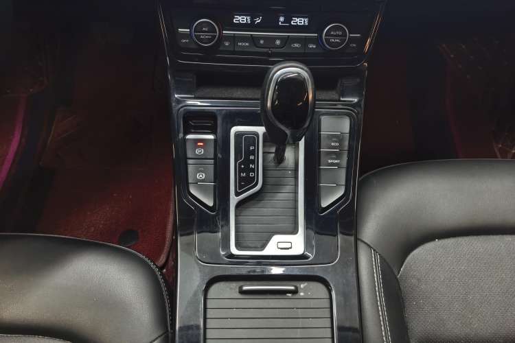 Used Geely Auto Emgrand GL 2020 1.4T CVT Luxury Model Gear Lever