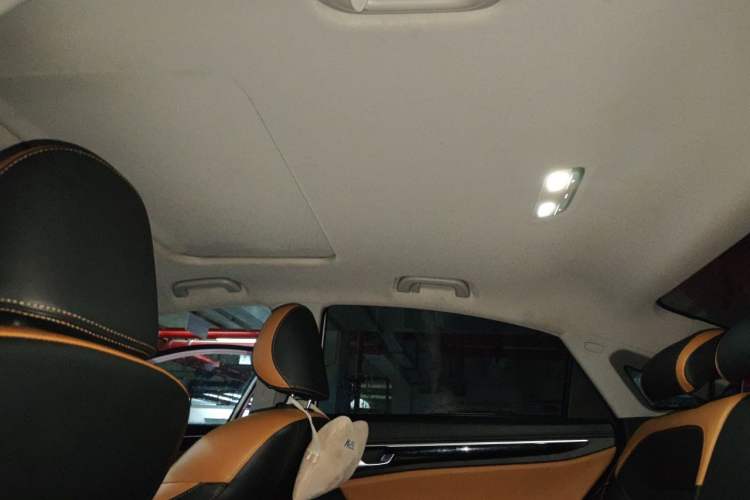 Used Geely Auto Emgrand GL 2020 1.4T CVT Luxury Model Headliner