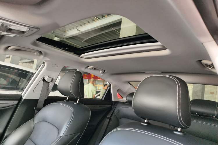 Used Geely Auto Emgrand GL 2020 1.4T Manual Luxury Model Headliner