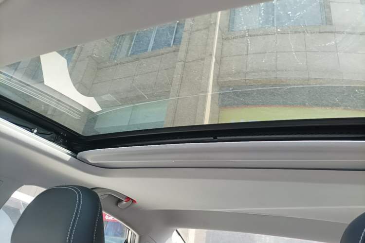 Used Geely Auto Emgrand GL 2020 1.4T CVT Luxury Model Headliner