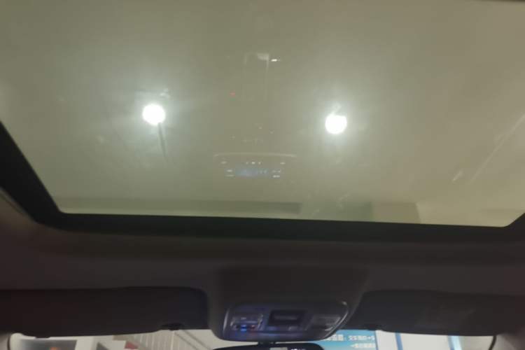 Used Geely Auto Emgrand GL 2020 1.4T CVT Luxury Model Headliner