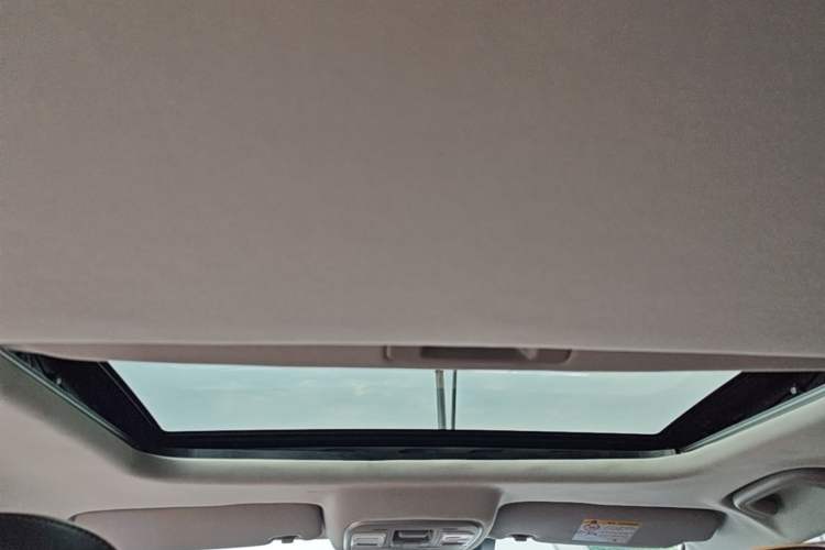 Used Geely Auto Emgrand GL 2020 1.5T DCT Luxury Model Headliner