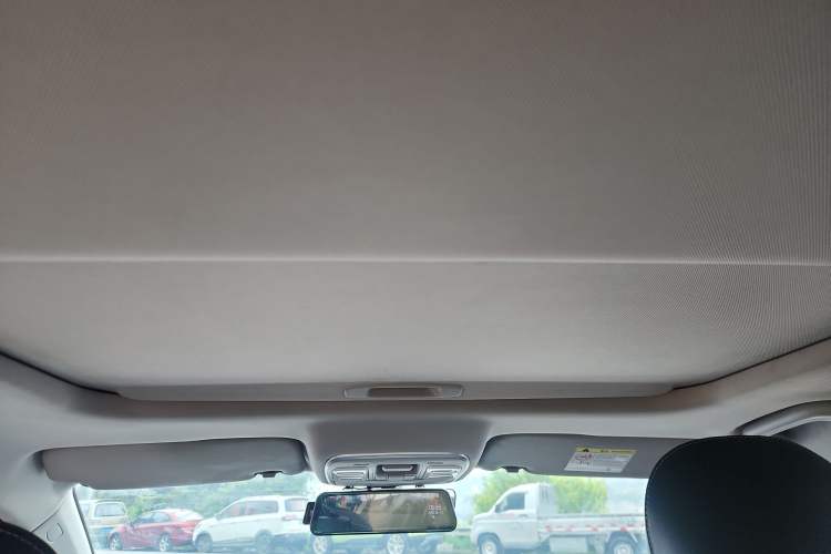 Used Geely Auto Emgrand GL 2020 1.4T CVT Luxury Model Headliner