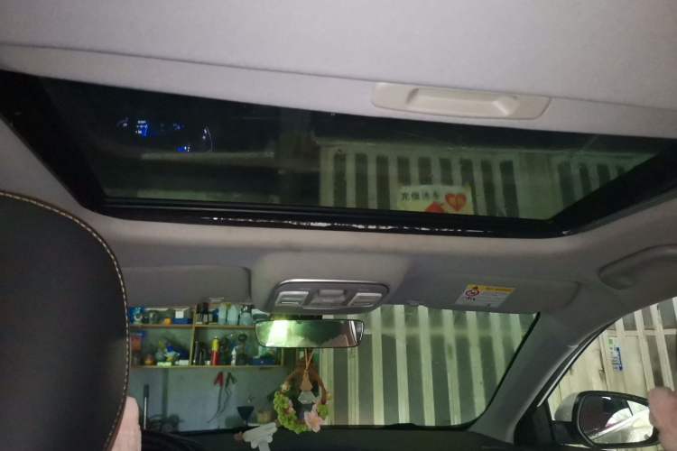 Used Geely Auto Emgrand GL 2020 1.4T CVT Luxury Model Headliner