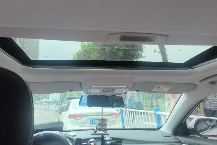 Used Geely Auto Emgrand GL 2020 1.4T CVT Luxury Model Headliner