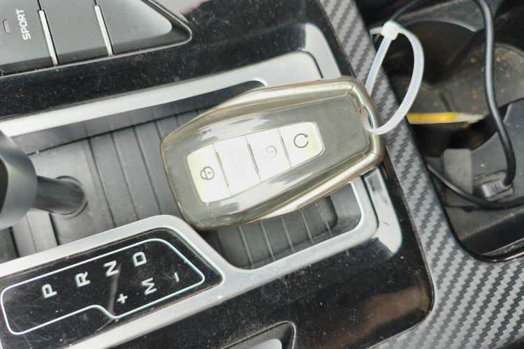 Used Geely Auto Emgrand GL 2020 1.4T CVT Luxury Edition Interior 1