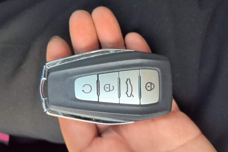 Used Geely Auto Emgrand GL 2020 1.4T CVT Luxury Model Interior 1