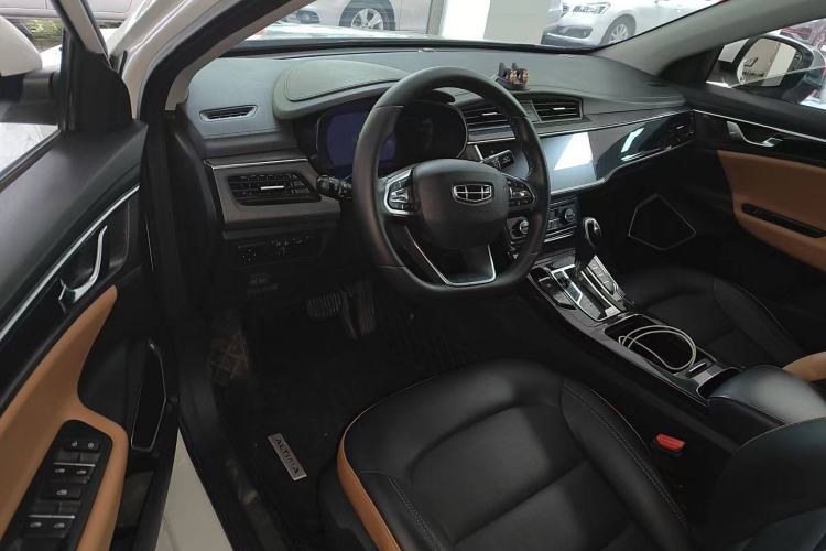 Used Geely Auto Emgrand GL 2020 1.4T CVT Luxury Model Interior 2