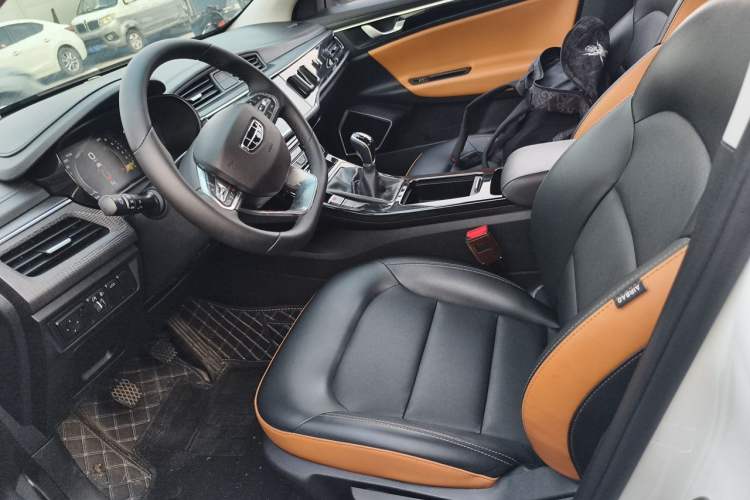 Used Geely Auto Emgrand GL 2020 1.4T Manual Luxury Model Left Front Seat