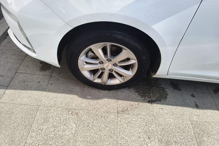 Used Geely Auto Emgrand GL 2020 1.4T CVT Luxury Model Left Front Wheel Hub
