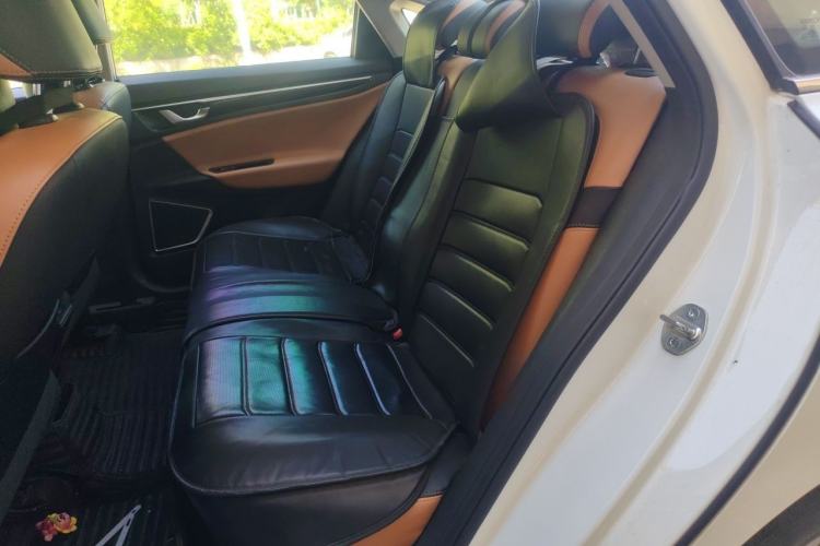 Used Geely Auto Emgrand GL 2020 1.4T CVT Luxury Model Left Rear Seat