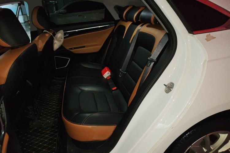 Used Geely Auto Emgrand GL 2020 1.4T CVT Luxury Model Left Rear Seat