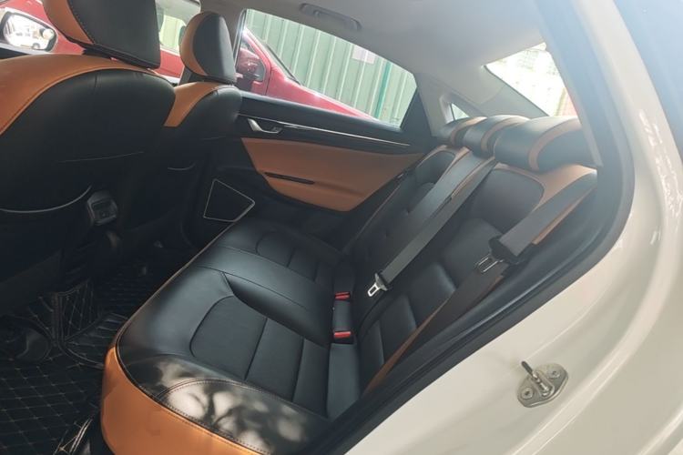 Used Geely Auto Emgrand GL 2020 1.4T CVT Luxury Model Left Rear Seat