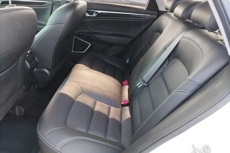 Used Geely Auto Emgrand GL 2020 1.4T CVT Luxury Model Left Rear Seat