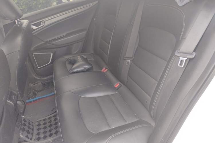 Used Geely Auto Emgrand GL 2020 1.4T Manual Luxury Model Left Rear Seat