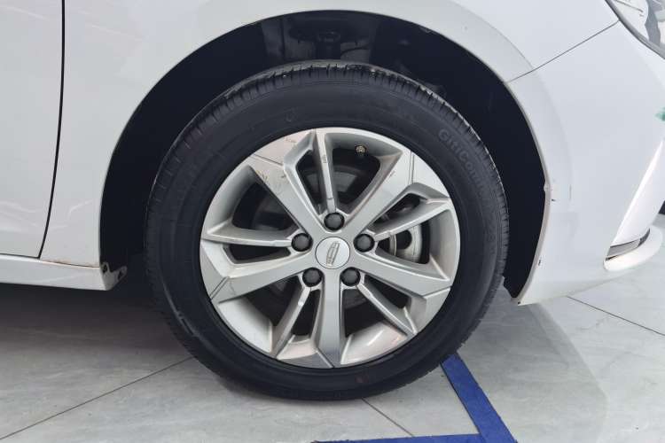 Used Geely Auto Emgrand GL 2020 1.4T CVT Luxury Model Left Rear Wheel Hub