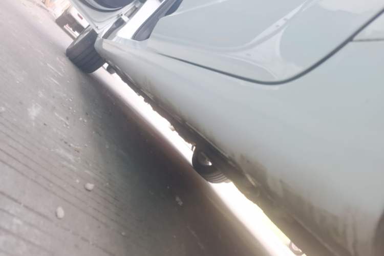 Used Geely Auto Emgrand GL 2020 1.4T CVT Luxury Model Left Side Sill