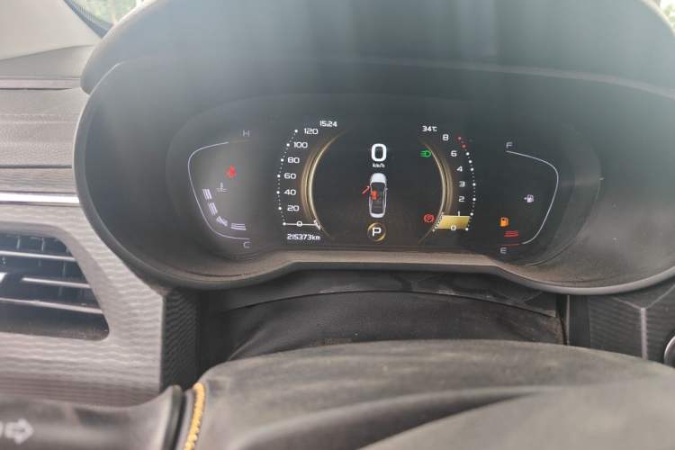 Used Geely Auto Emgrand GL 2020 1.4T CVT Luxury Model Odometer Close Up