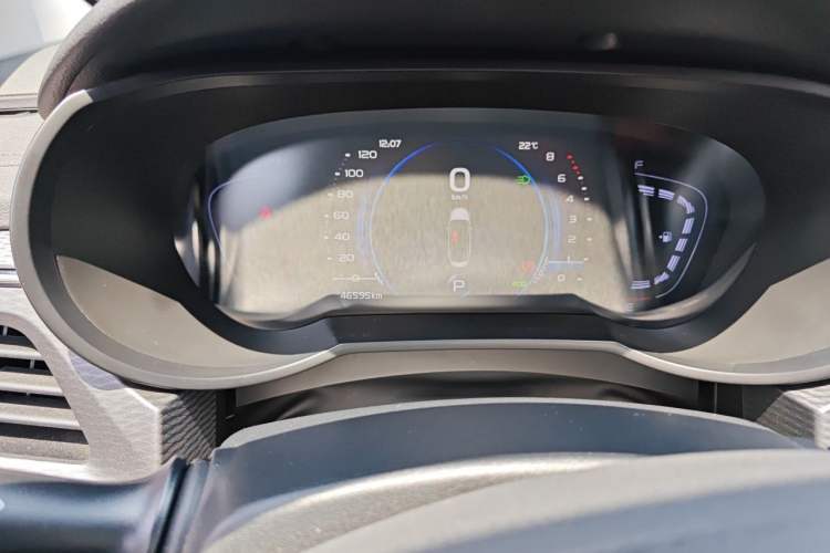 Used Geely Auto Emgrand GL 2020 1.4T CVT Luxury Model Odometer Close Up