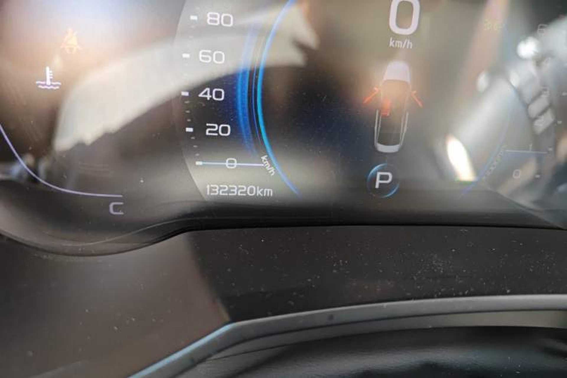 Used Geely Auto Emgrand GL 2020 1.4T CVT Luxury Model Odometer Close Up