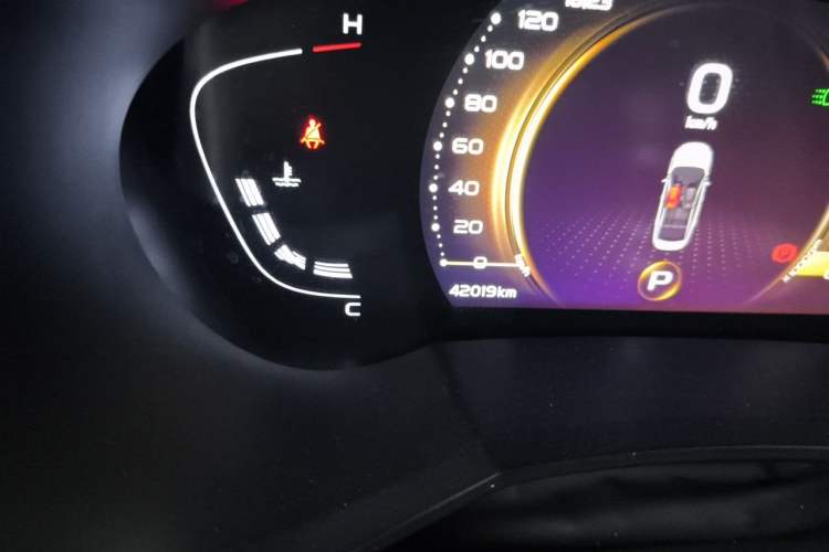 Used Geely Auto Emgrand GL 2020 1.4T CVT Luxury Model Odometer Close Up