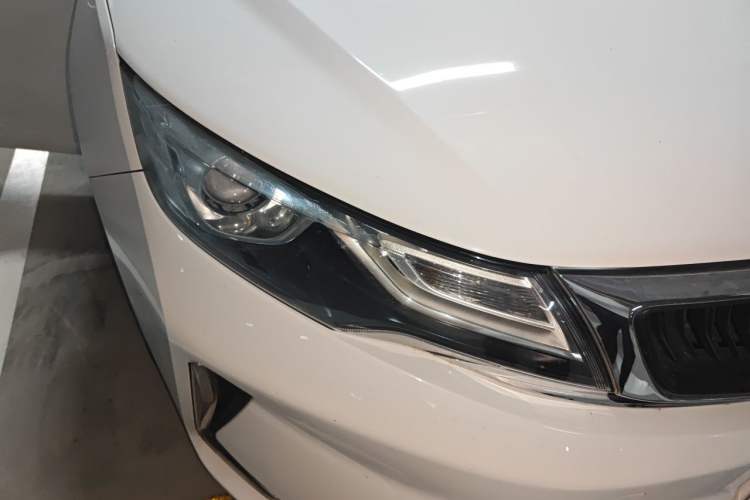 Used Geely Auto Emgrand GL 2020 1.4T CVT Luxury Model Right Front Headlight