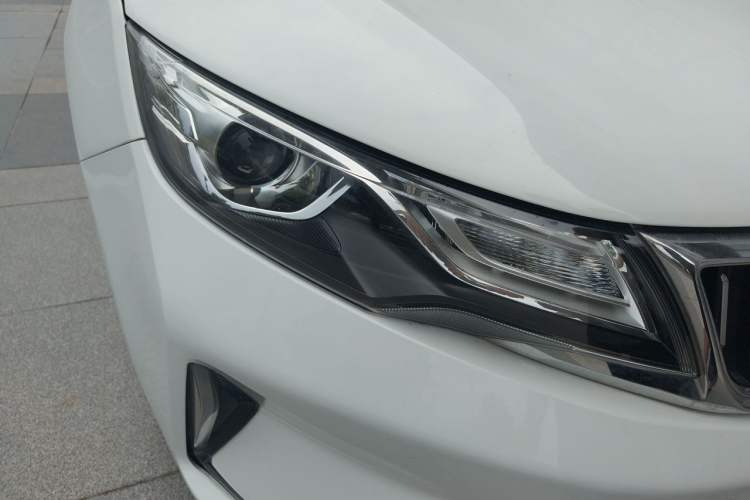 Used Geely Auto Emgrand GL 2020 1.4T Manual Luxury Model Right Front Headlight