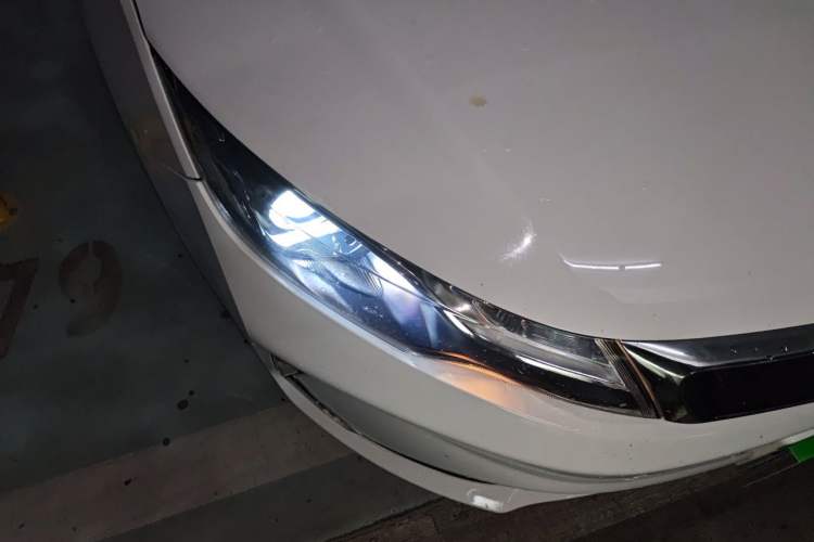 Used Geely Auto Emgrand GL 2020 1.4T CVT Luxury Model Right Front Headlight