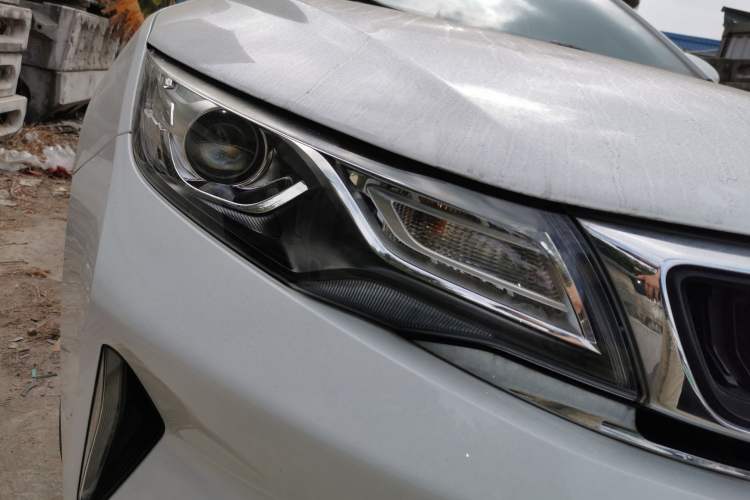 Used Geely Auto Emgrand GL 2020 1.4T Manual Asian Games Edition Right Front Headlight