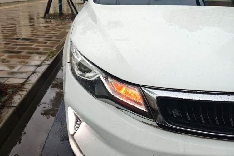 Used Geely Auto Emgrand GL 2020 1.4T CVT Luxury Model Right Front Headlight
