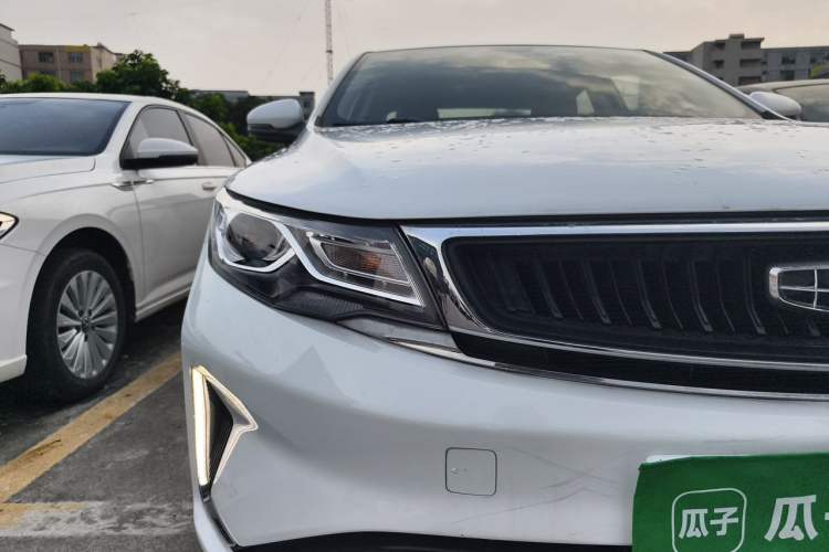 Used Geely Auto Emgrand GL 2020 1.4T Manual Luxury Model Right Front Headlight
